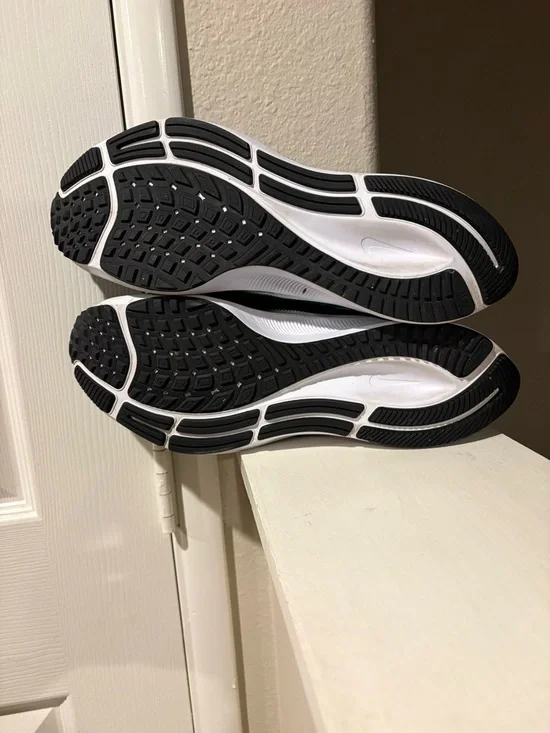 Nike Air Zoom Pegasus 37 Shoes Mens 11.5 Green Mesh Running Athletic Sneakers - Picture 7 of 9